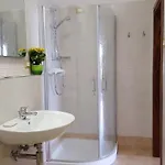 Bed and breakfast Ensileva 3*