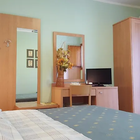 Ensileva Bed & Breakfast 4*