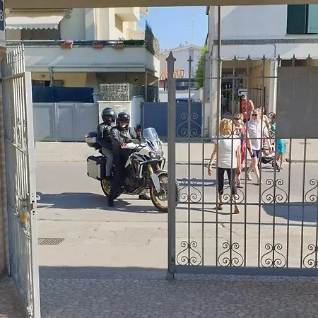 Bed & Breakfast Ensileva 4*