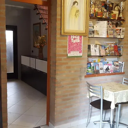 Ensileva 加里波第港