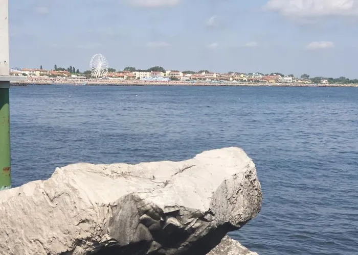 לינה וארוחת בוקר Ensileva 4*