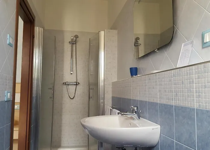 לינה וארוחת בוקר Ensileva 4*